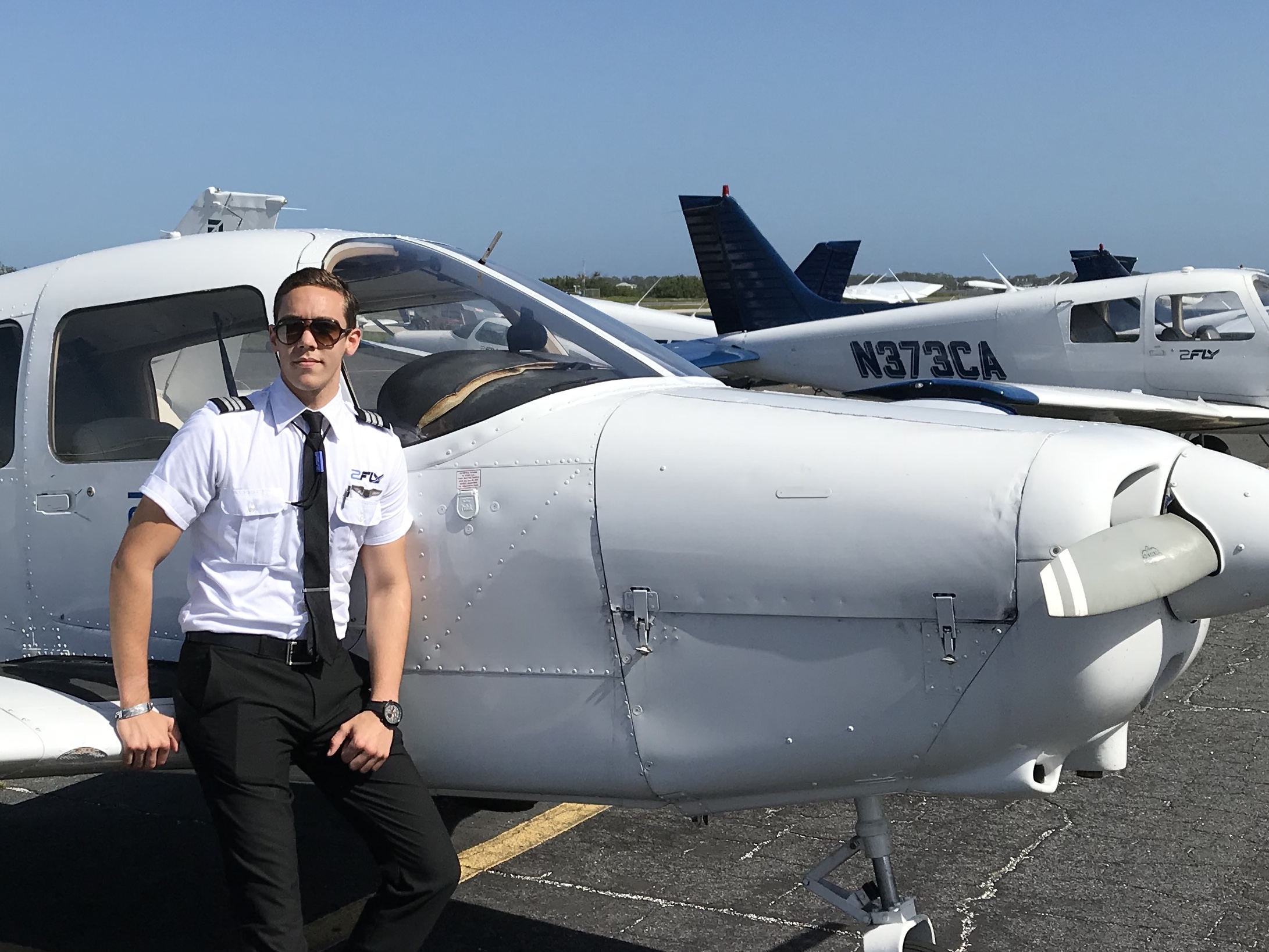 2fly airborne career pilot training