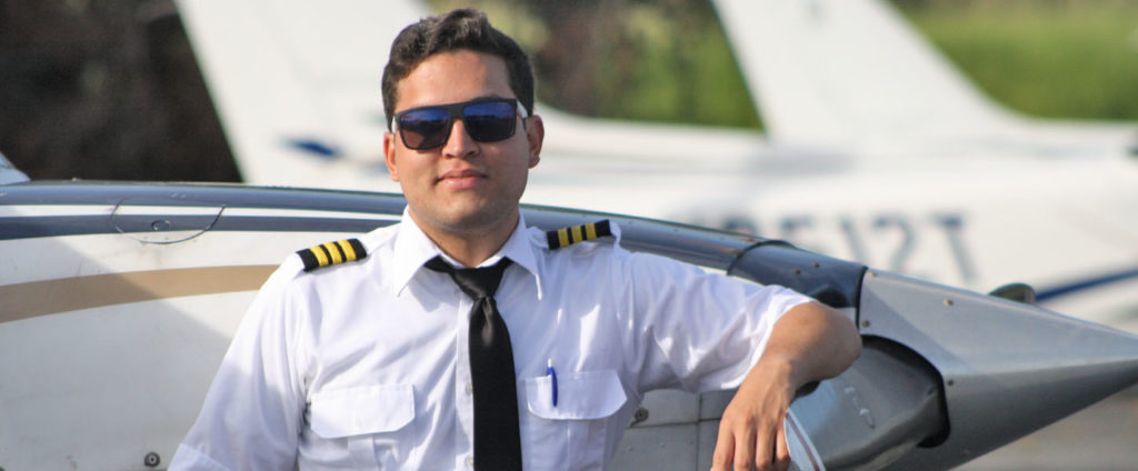 FAA Commercial Pilot 2FLY AIRBORNE