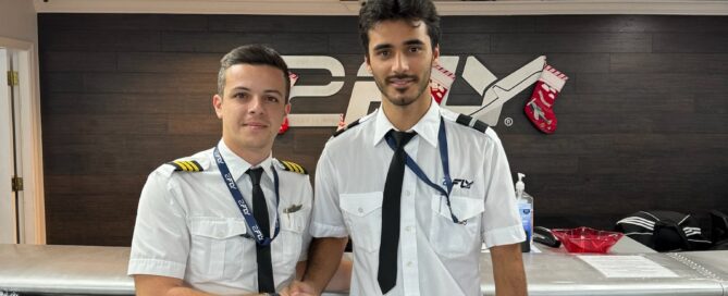 How much flight time do you need for a commercial pilot license?